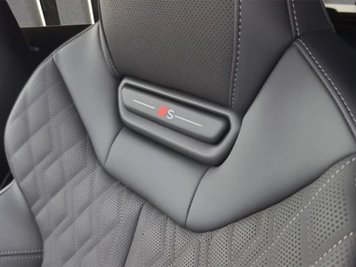 Audi A5 Limousine e-hybrid Matrix Led, Hak, Bang