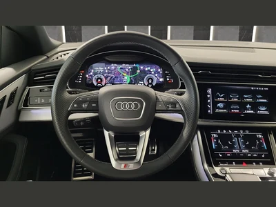Audi Q8 HD matrix led, bang, kamery 360 stopni