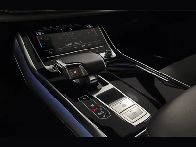 Audi Q8 HD matrix led, bang, kamery 360 stopni