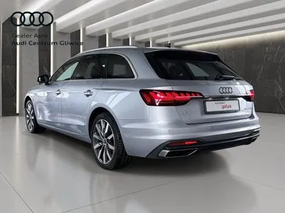 Audi A4 Avant reflektory Led, Krajowy, smartphone interface