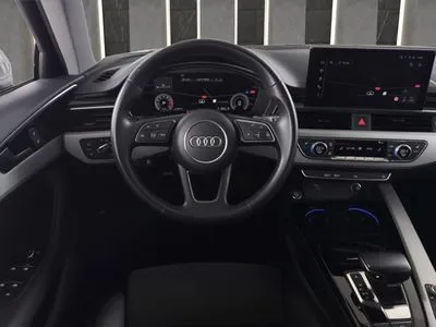 Audi A4 Avant reflektory Led, Krajowy, smartphone interface