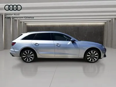 Audi A4 Avant reflektory Led, Krajowy, smartphone interface