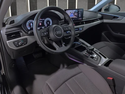 Audi A4 Avant reflektory LED, lane, smartphone,