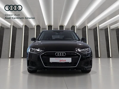 Audi A4 Avant reflektory LED, lane, smartphone,