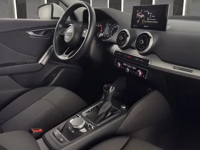 Audi Q2 Gwarancja, LED, Krajowy