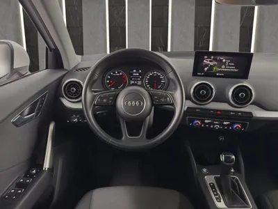 Audi Q2 Gwarancja, LED, Krajowy