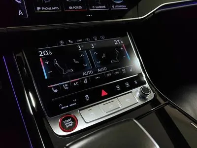 Audi S8 TFSI Oś skrętna Pneumatyka Akt Tempomat HUD B&O Dociągi Masaże Wentylacja