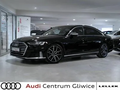 Audi S8 TFSI Oś skrętna Pneumatyka Akt Tempomat HUD B&O Dociągi Masaże Wentylacja