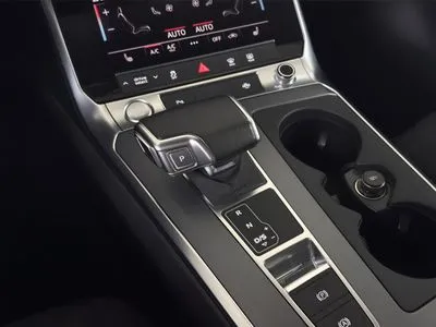 Audi A6 Avant ACC, LED, Lane assist, smartphone