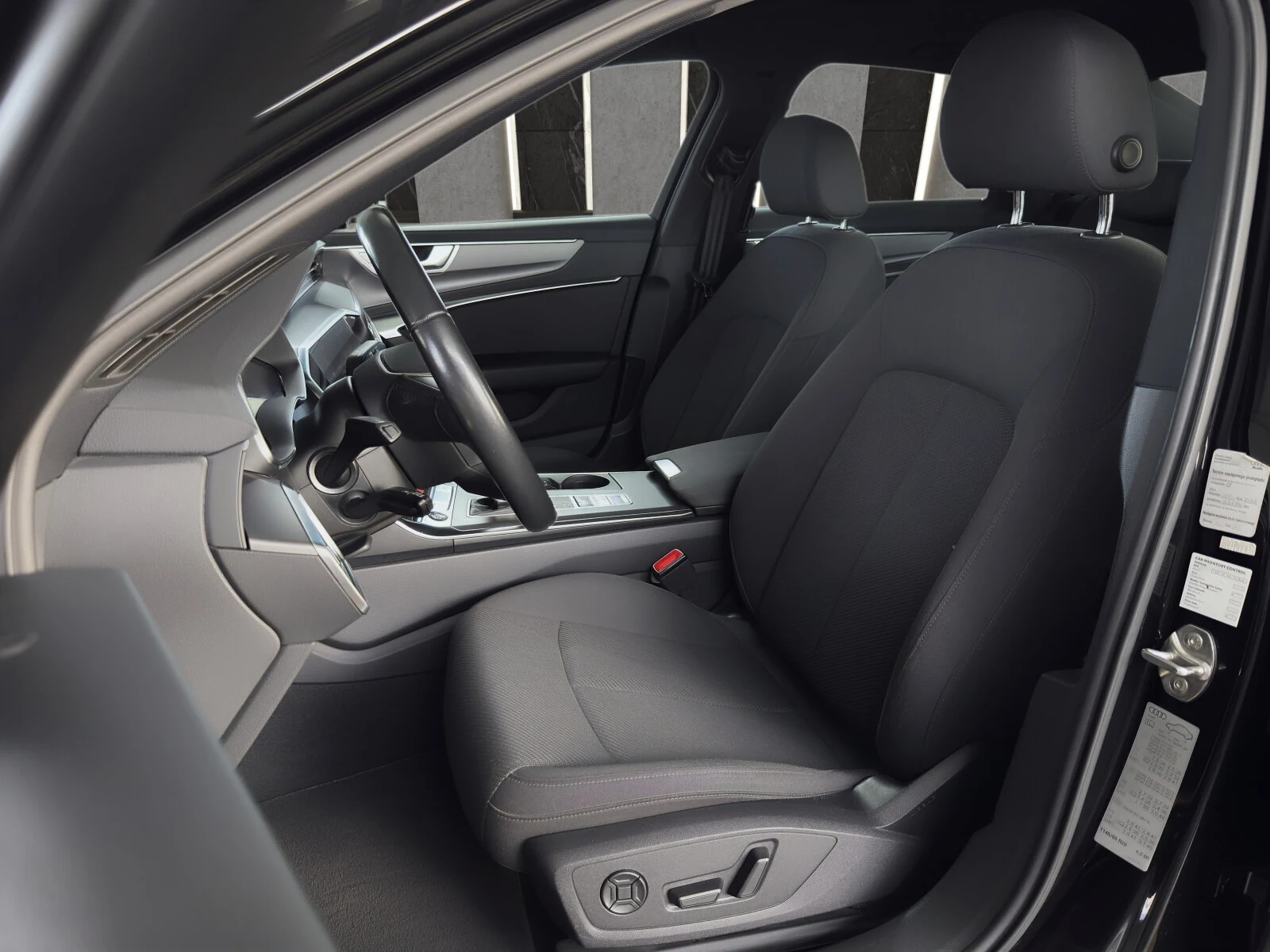 Audi A6 Limousine C8 (2019-2025) — zdjęcie 12
