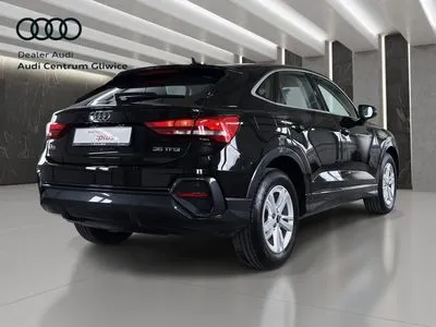 Audi Q3 Sportback lane, side, Krajowy, Gwarancja