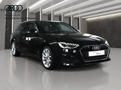Audi A4 Avant reflektory LED, smartphoneinterface, virtual cockpit