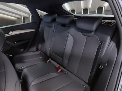 Audi Q5 Sportback Audi Q5 Sportback Sline MatrixLED CarPlay Akt Tempomat Kamera Znaki Lane Assist