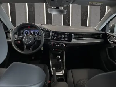 Audi A1 Sportback Samochód z przebiegiem 22km!, gwarancja do 2030r!