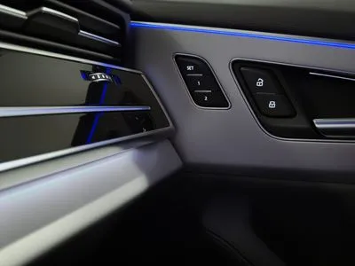 Audi Q8 HD Matrix LED Dociągi Skrętna oś Masaż Wentylowane i grzane fotele