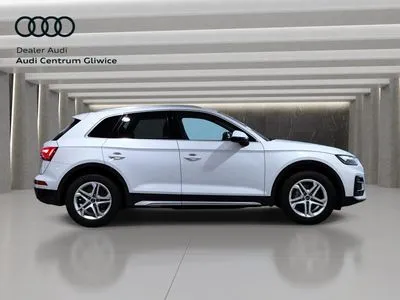 Audi Q5 Bezwypadkowy Pierwszy Właściciel 2,0TDI Virtual Cockpit Lampy LED