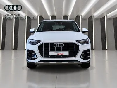 Audi Q5 Bezwypadkowy Pierwszy Właściciel 2,0TDI Virtual Cockpit Lampy LED