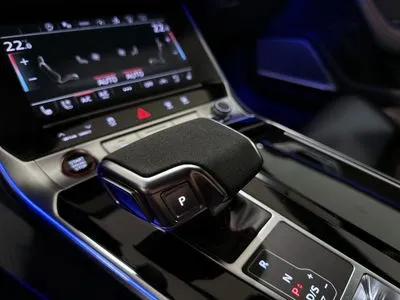 Audi RS7 MATRIX LED Laser Bang&Olufsen Virtual Cockpit Head-Up Quattro 600KM
