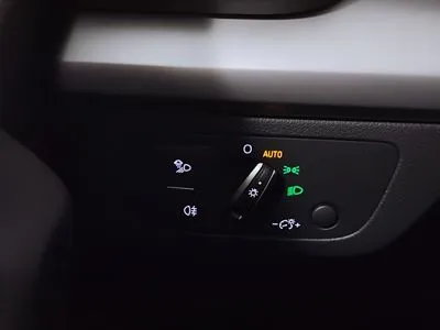 Audi Q5 Kamera cofania Tempomat Virtual Cockpit Lampy LED
