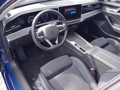 Volkswagen Passat Business 1.5 TSI 150KM DSG