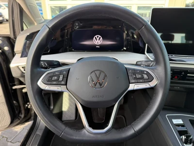 Volkswagen Golf Variant Life 2.0 TDI 150KM DSG