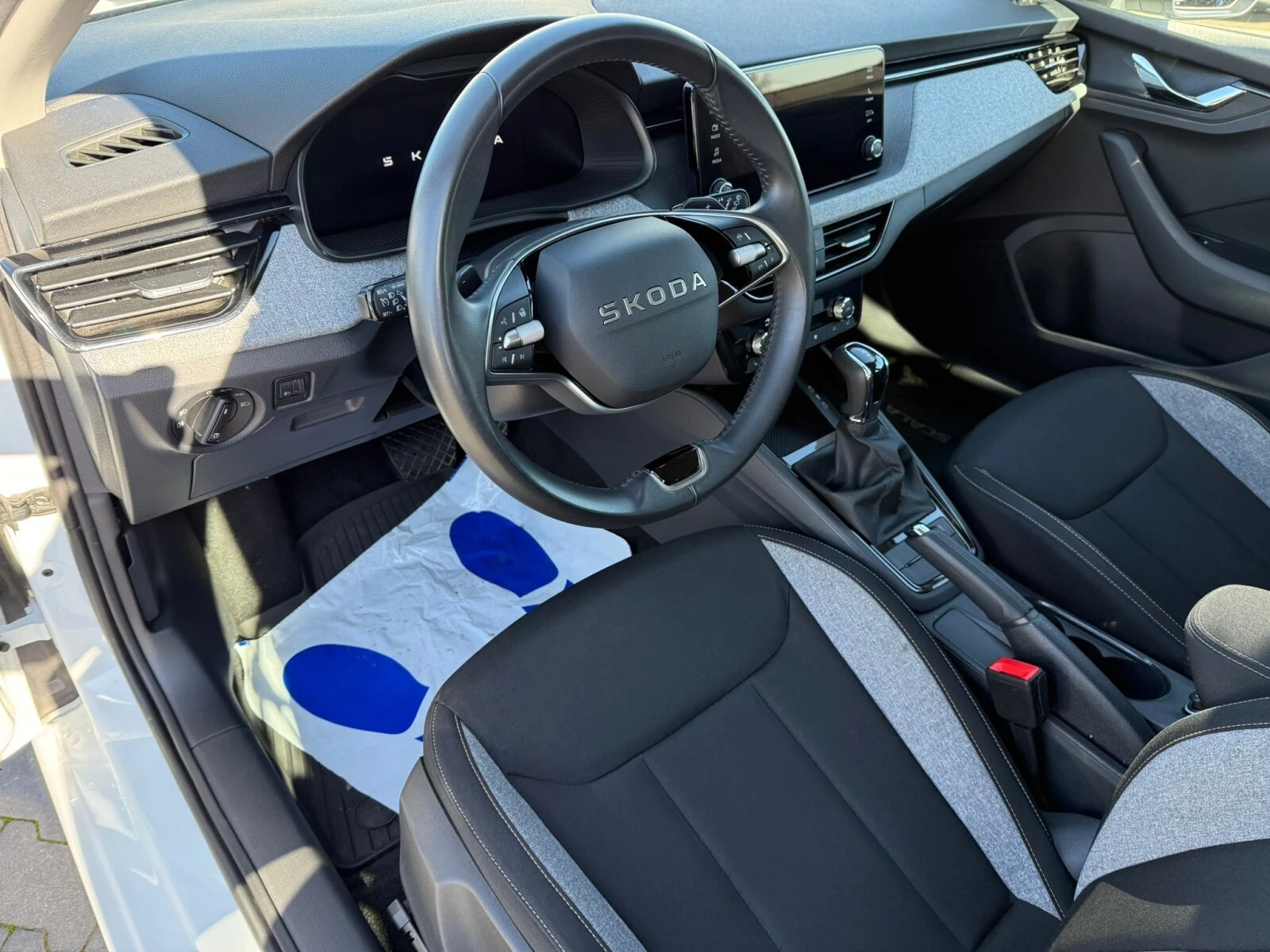 Škoda Scala Selection 1.0 TSI 115KM DSG — zdjęcie 9