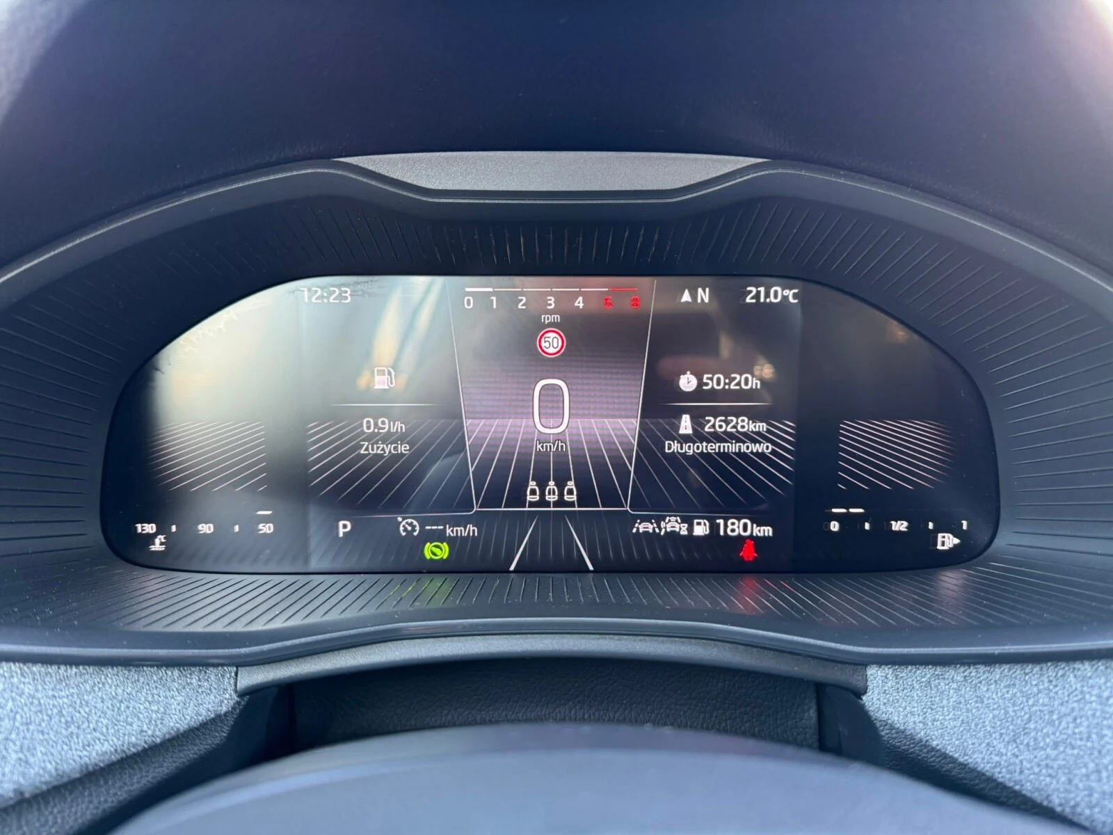 Škoda Scala Selection 1.0 TSI 115KM DSG — zdjęcie 15
