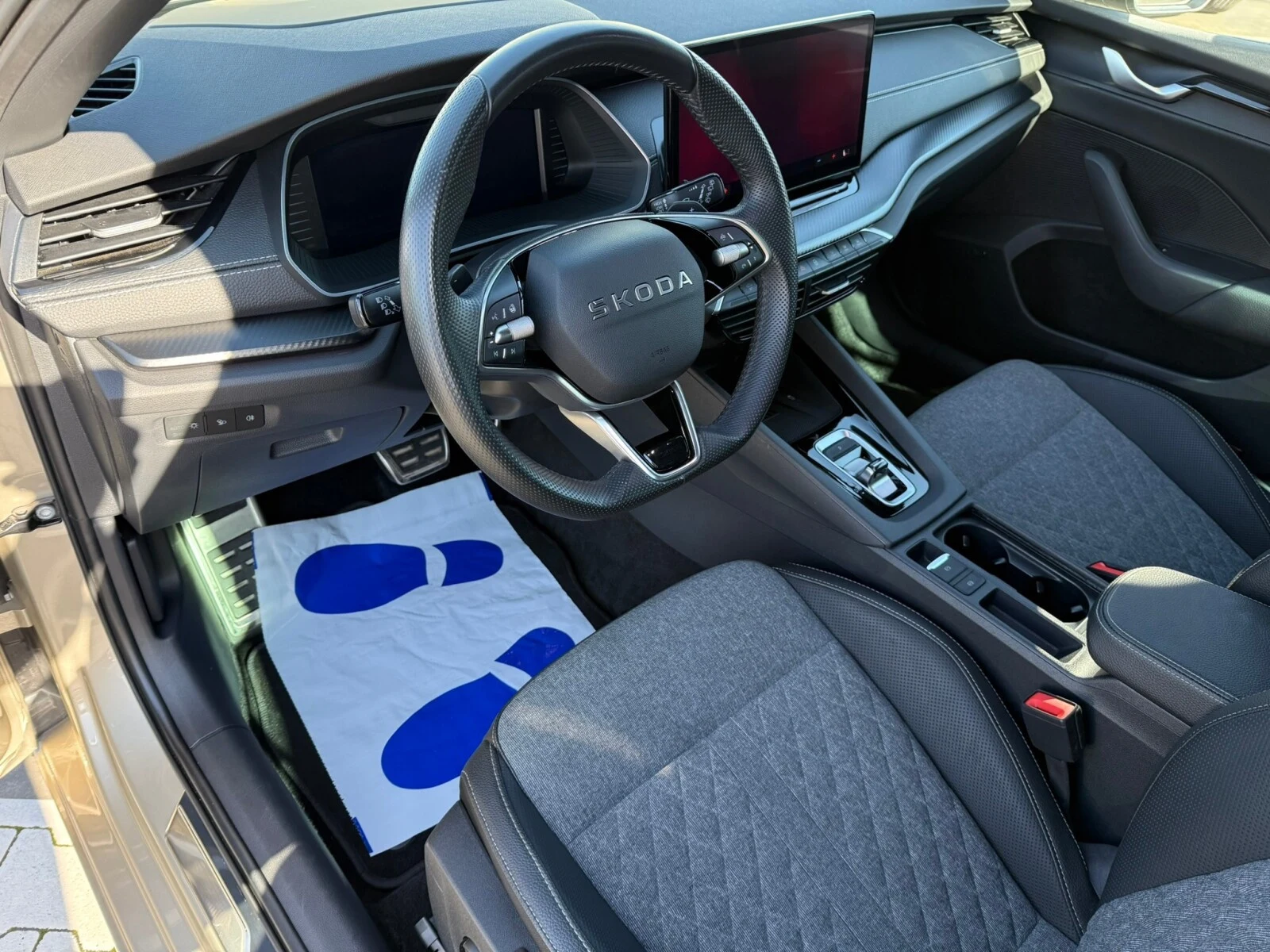 Škoda Octavia Sportline 2.0 TSI 204KM 4x4 DSG IV (2020-) — zdjęcie 10