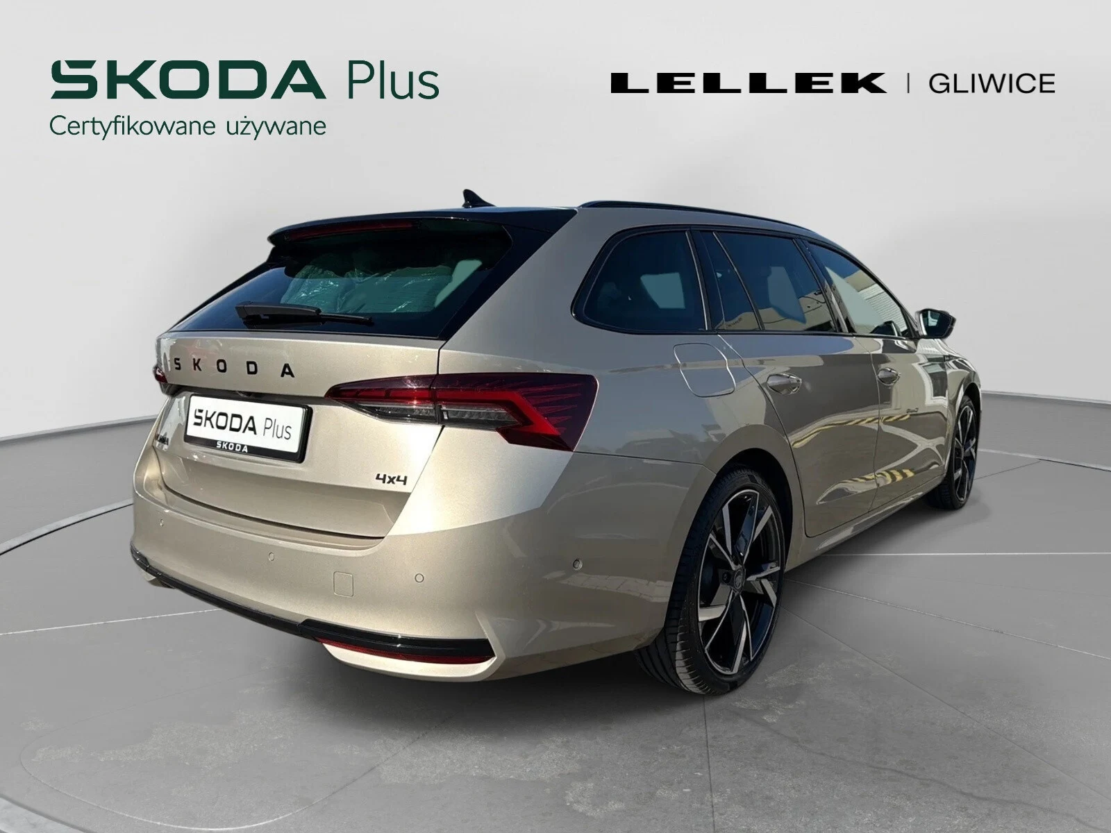 Škoda Octavia Sportline 2.0 TSI 204KM 4x4 DSG IV (2020-) — zdjęcie 7