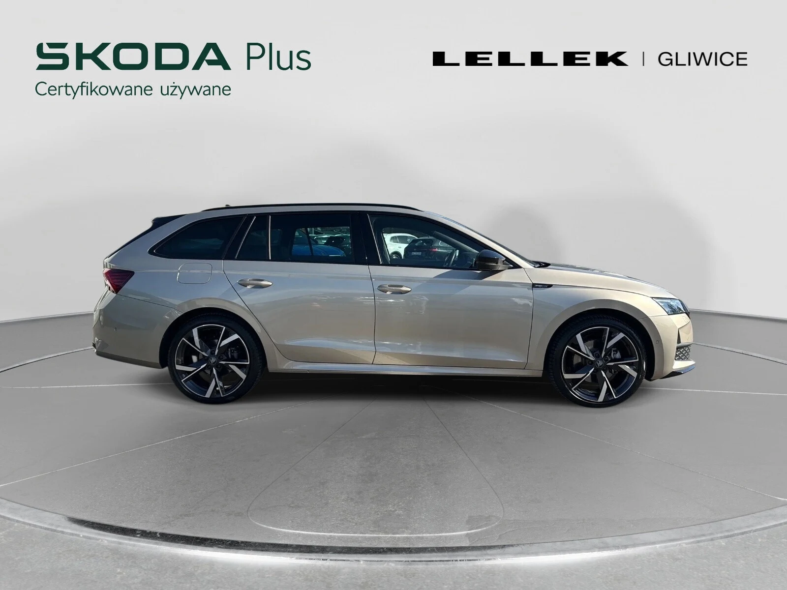 Škoda Octavia Sportline 2.0 TSI 204KM 4x4 DSG IV (2020-) — zdjęcie 8