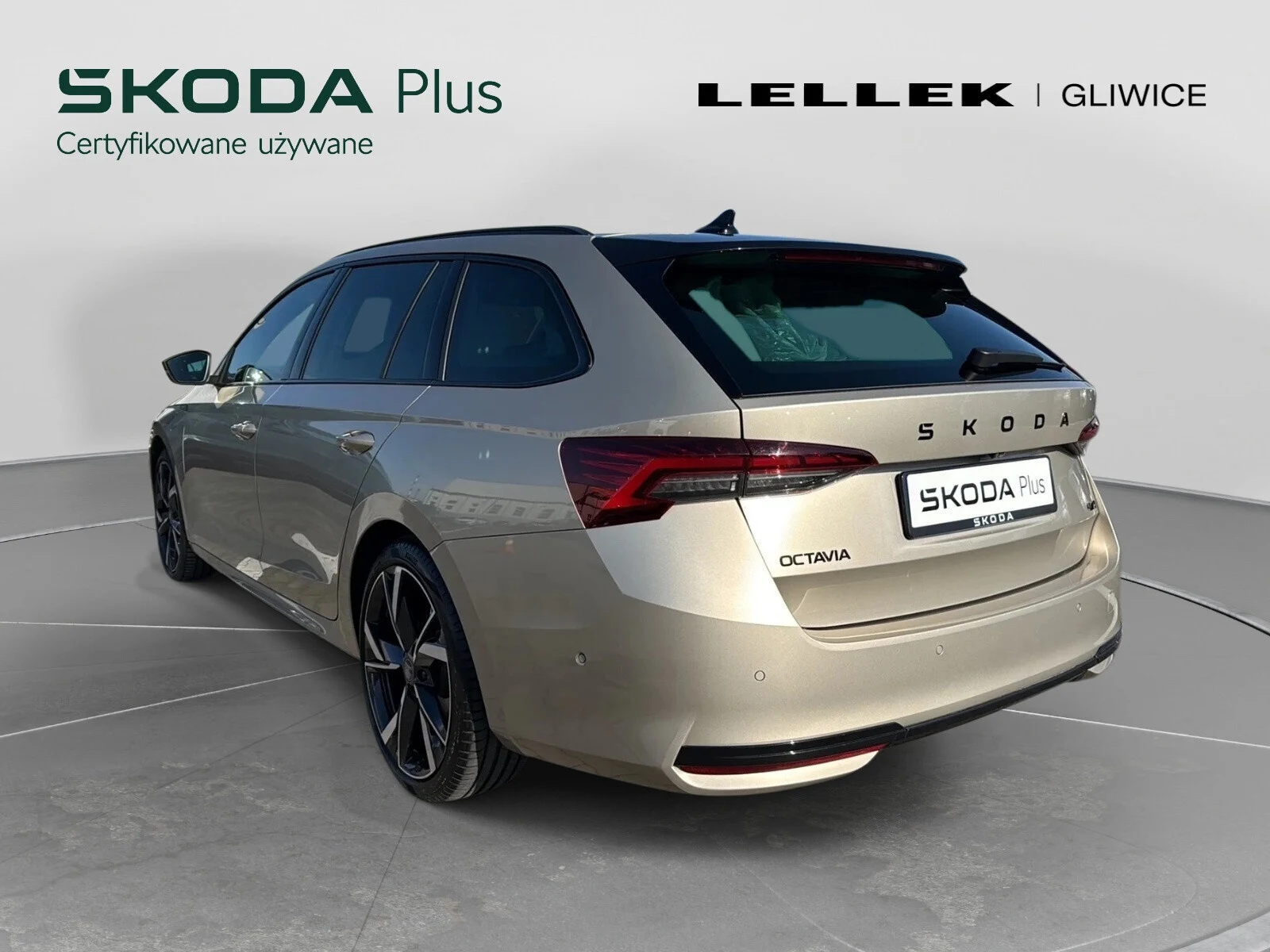 Škoda Octavia Sportline 2.0 TSI 204KM 4x4 DSG IV (2020-) — zdjęcie 4