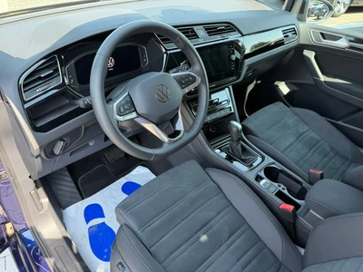 Volkswagen Touran Highline 2.0 TDI 150KM DSG