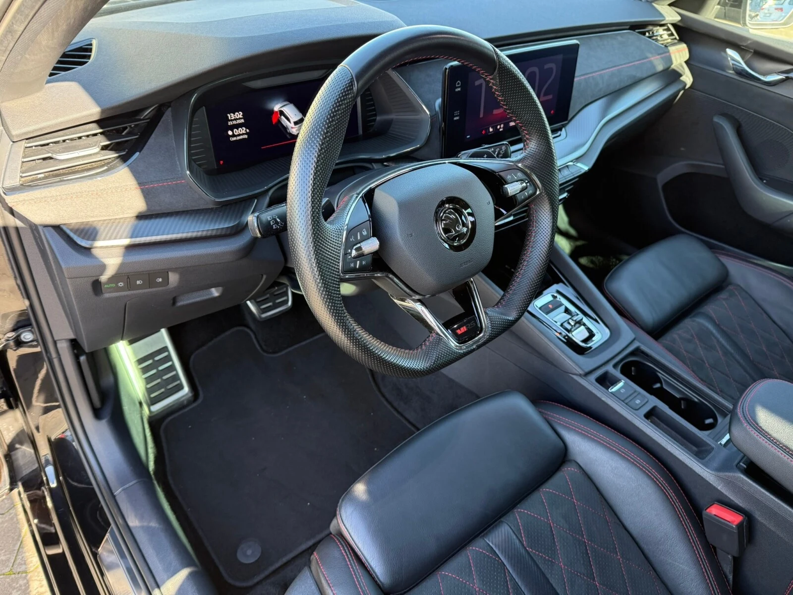 Škoda Octavia RS 2.0 TSI 245KM DSG IV (2020-) — zdjęcie 10