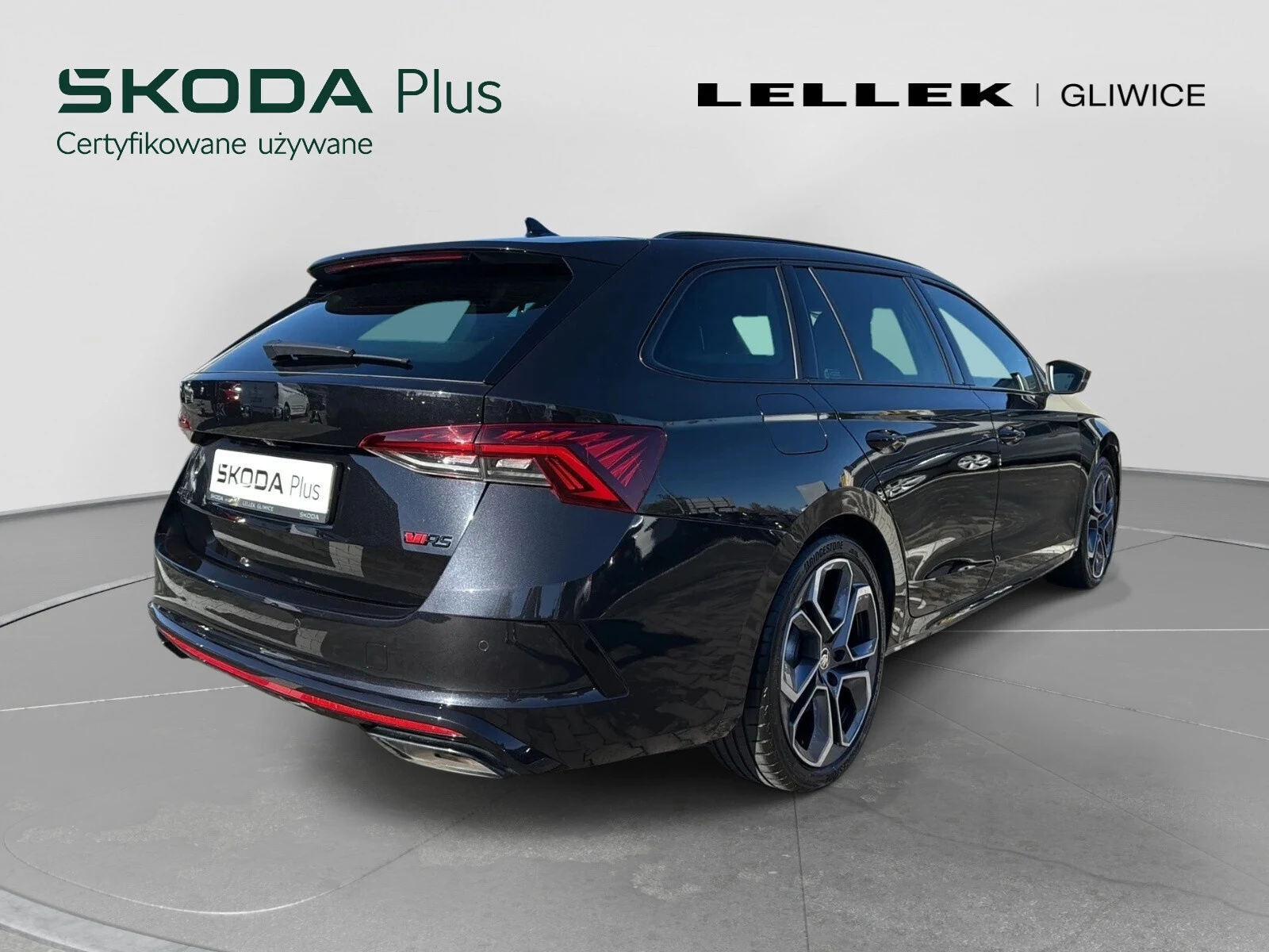 Škoda Octavia RS 2.0 TSI 245KM DSG IV (2020-) — zdjęcie 8