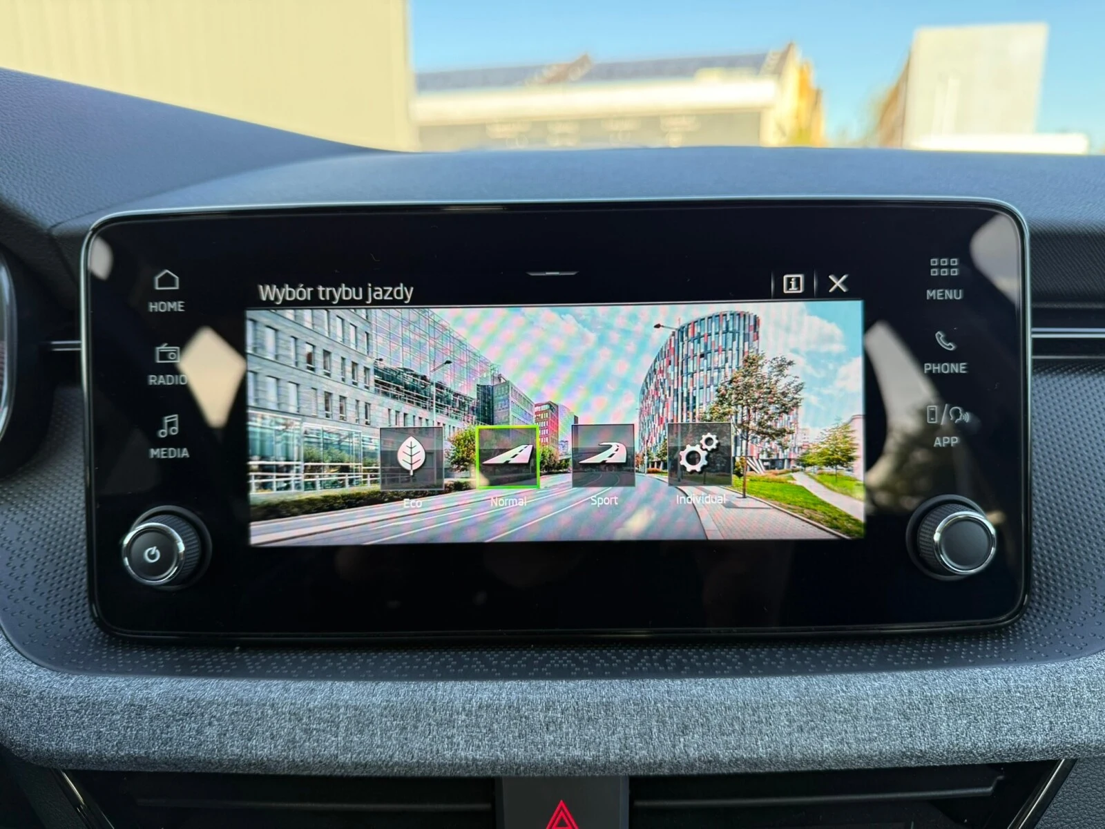Škoda Kamiq Edition 130 1.0 TSI 115KM DSG — zdjęcie 20