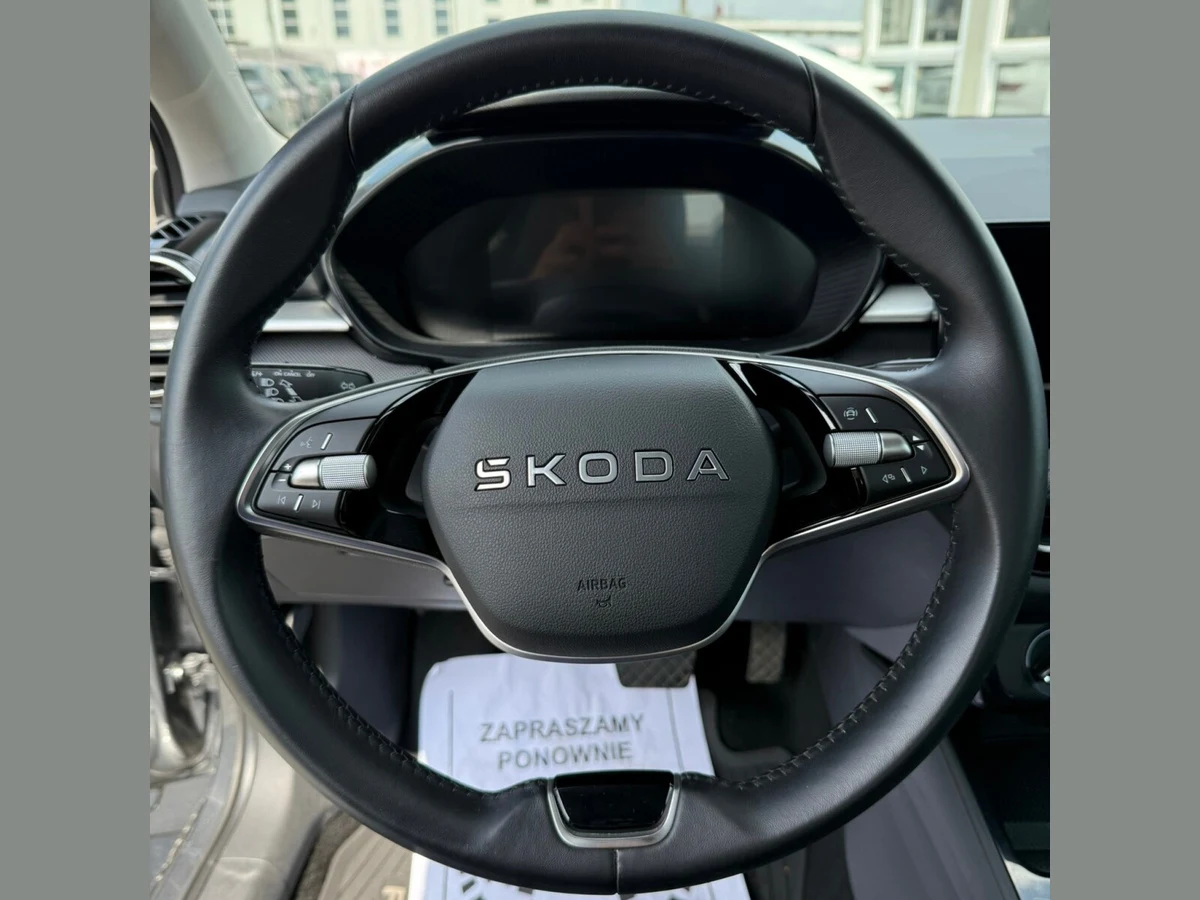 Škoda Fabia Selection 1.0 TSI 115KM DSG IV (2021-) — zdjęcie 13