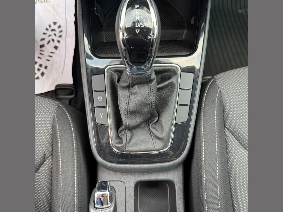 Škoda Fabia Selection 1.0 TSI 115KM DSG IV (2021-) — zdjęcie 19