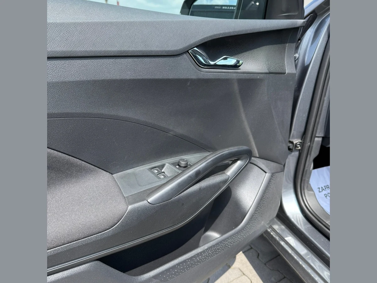 Škoda Fabia Selection 1.0 TSI 115KM DSG IV (2021-) — zdjęcie 11