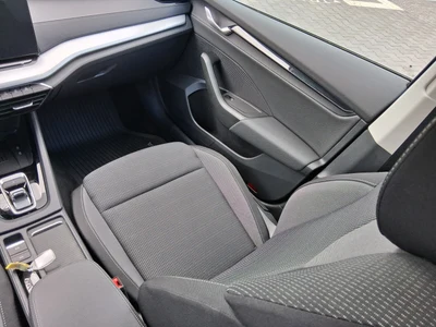 Škoda Octavia 1.5 TSI mHEV Selection DSG 150KM