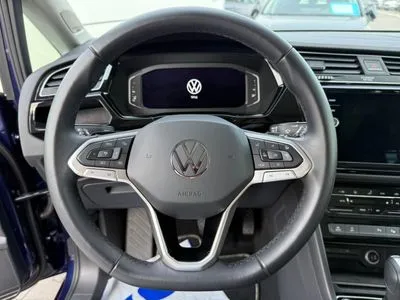 Volkswagen Touran Highline 2.0 TDI 150KM DSG