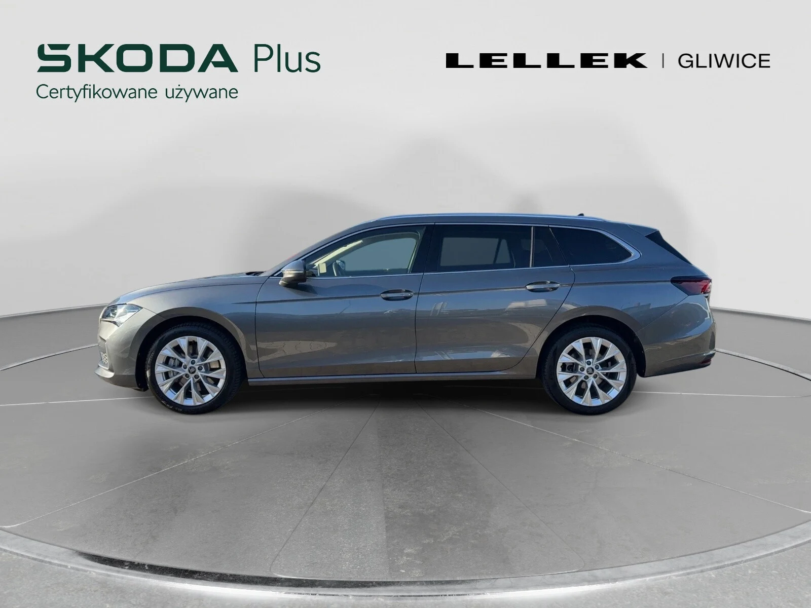 Škoda Superb Edition 130 2.0 TSI 204KM DSG IV (2023-) — zdjęcie 3