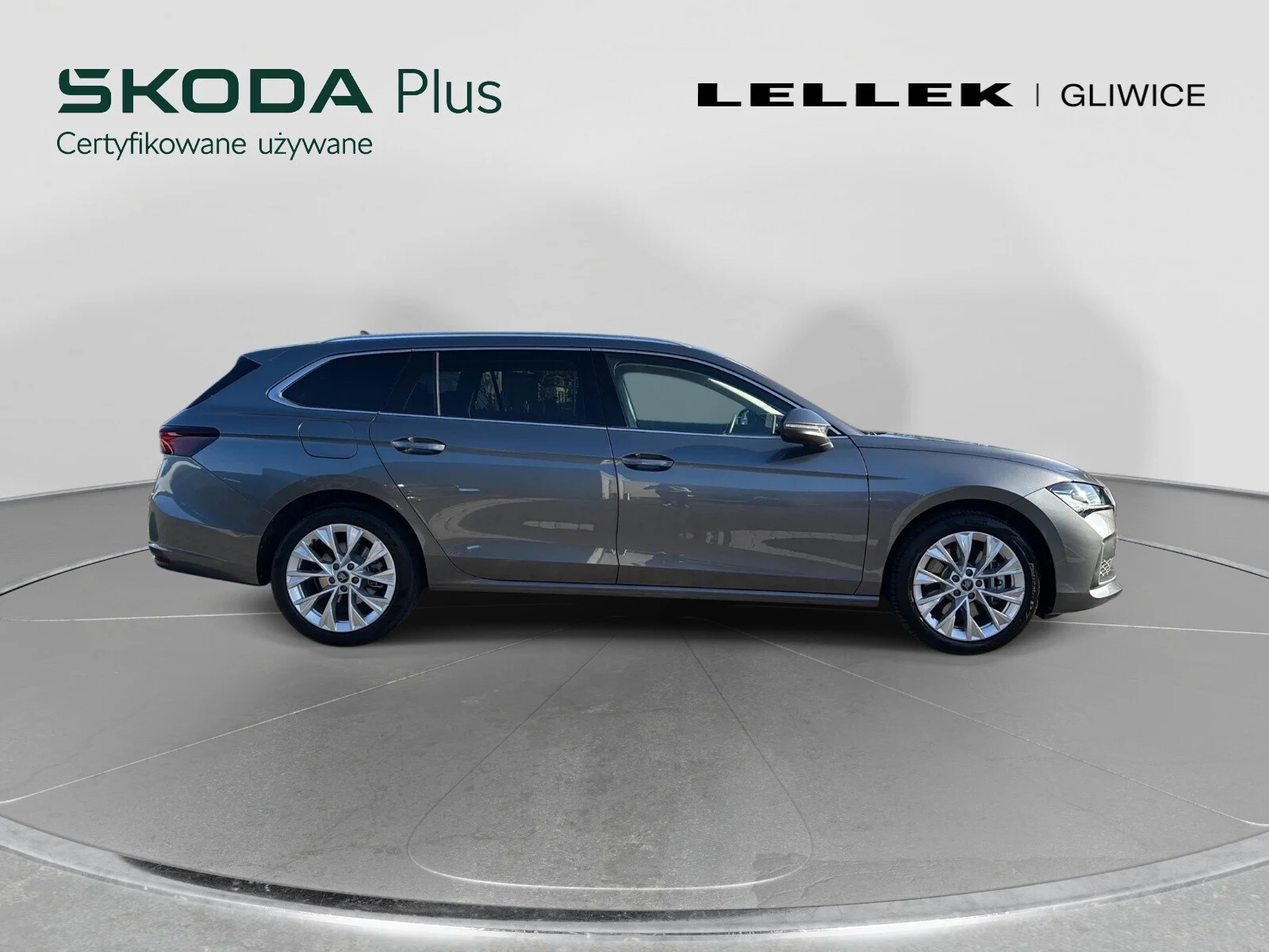 Škoda Superb Edition 130 2.0 TSI 204KM DSG IV (2023-) — zdjęcie 7