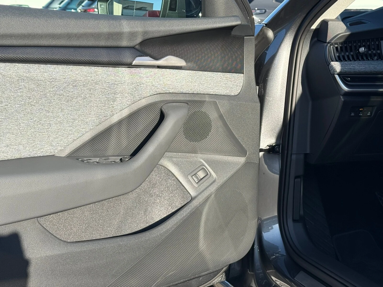 Škoda Superb Edition 130 2.0 TSI 204KM DSG IV (2023-) — zdjęcie 11