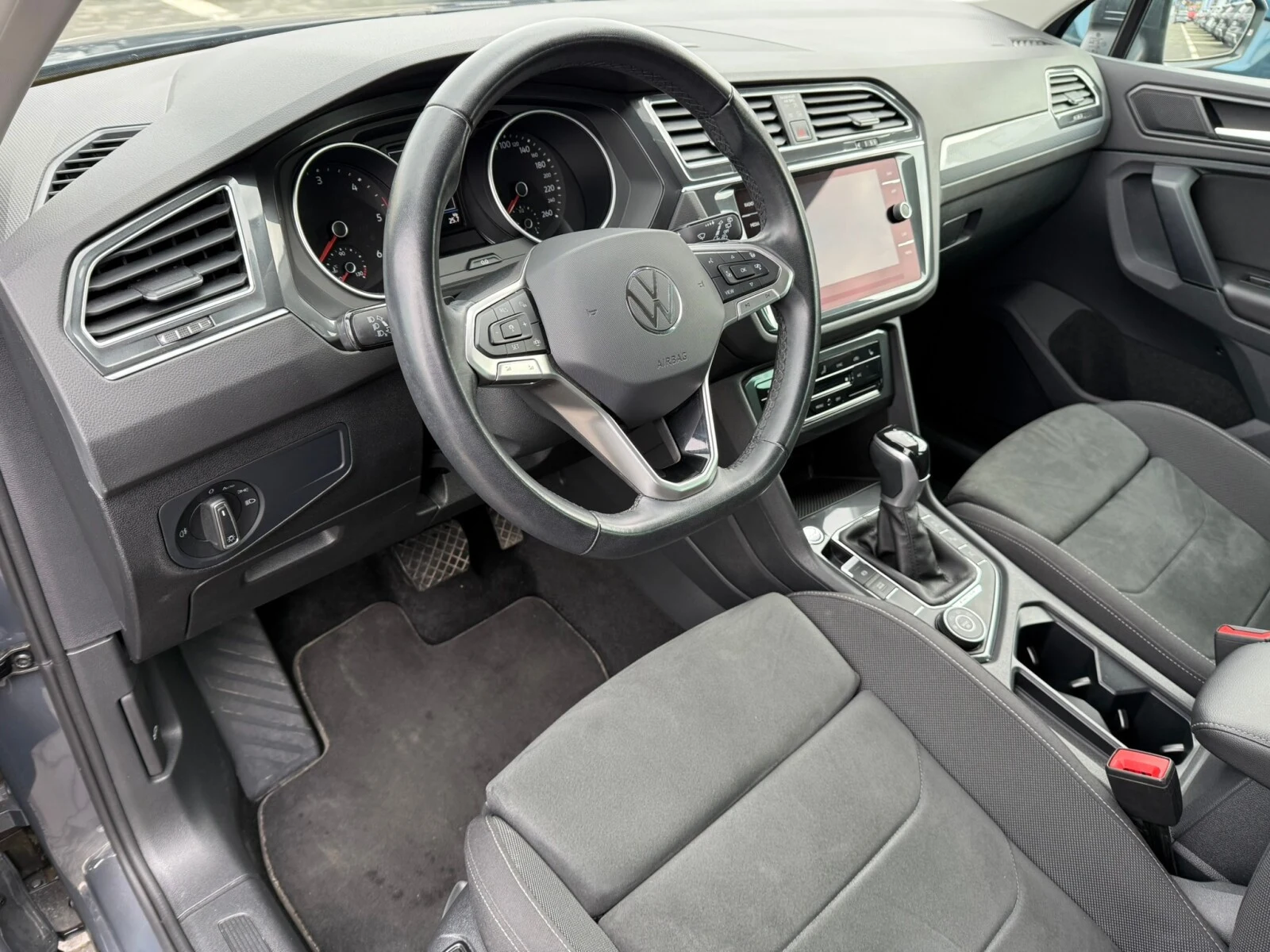 Volkswagen Tiguan Life 2.0 TDI 150KM DSG 4Motion II (2016-2024) — zdjęcie 9