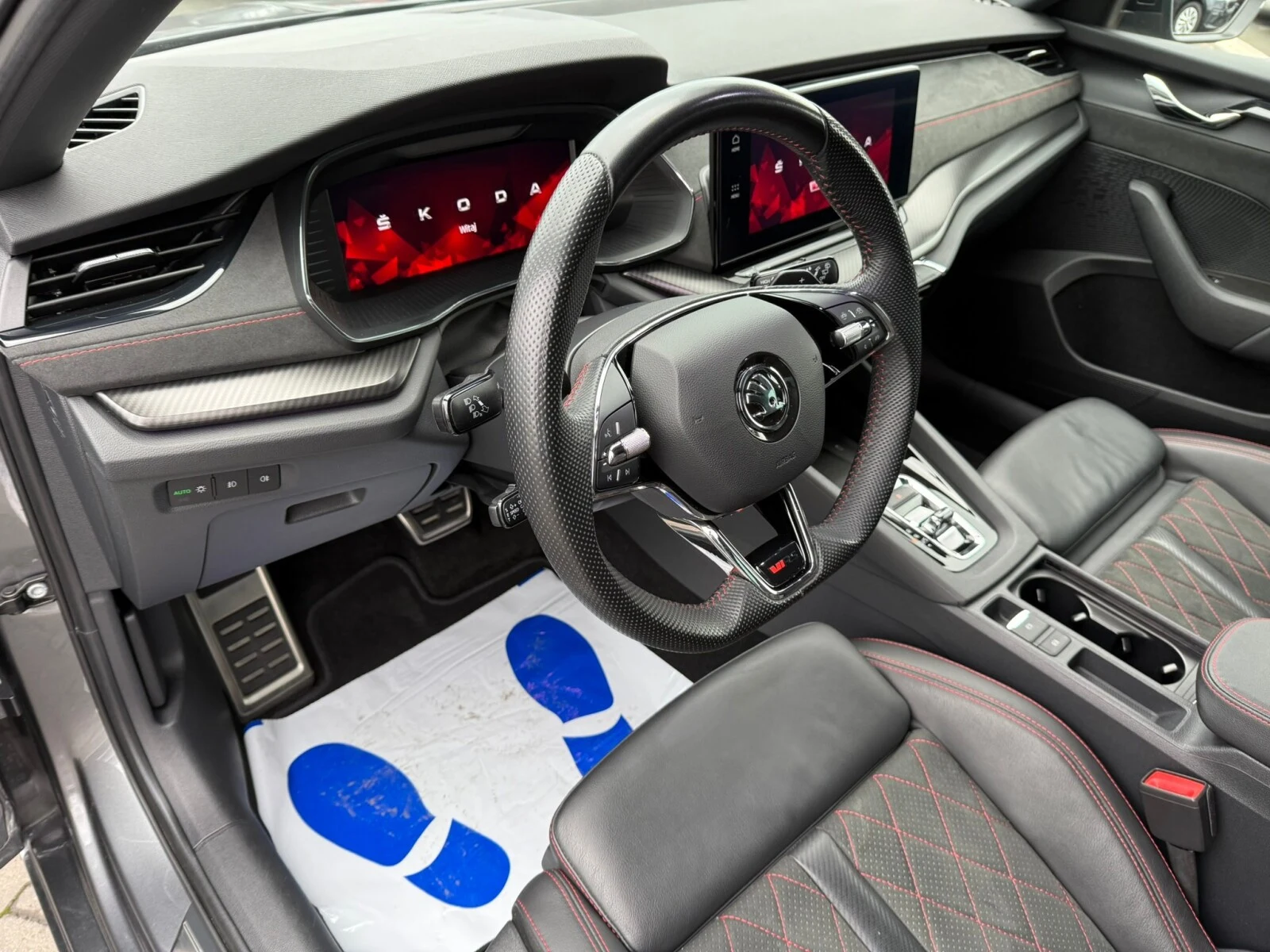 Škoda Octavia RS 2.0 TSI 245KM DSG IV (2020-) — zdjęcie 10