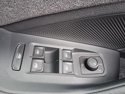 Volkswagen Passat 1.5 TSI mHEV 150 KM DSG