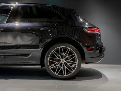 Porsche Macan Standard