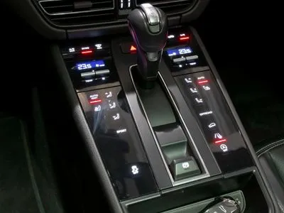 Porsche Macan Standard