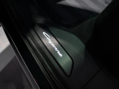 Porsche Cayenne Black Edition