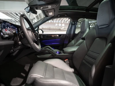 Porsche Cayenne Black Edition